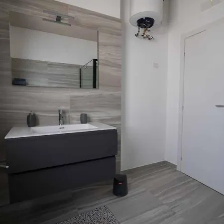 Alojamento de Acomodação e Pequeno-almoço Il Sorriso *